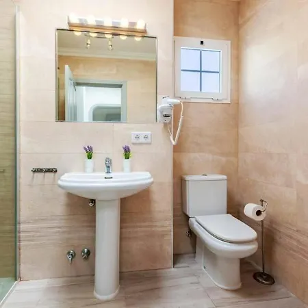 Sleeps 8 Pool Air Con T809737 *